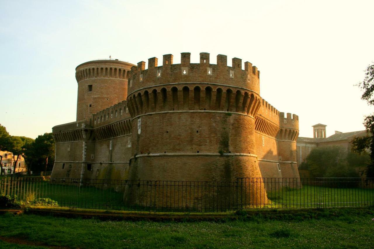 Open Space On The Sea Of Rome !:) Apartment Лидо ди Остия Екстериор снимка